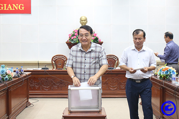 Tiền Giang: Thống nhất đề nghị công nhận xã Yên Luông, xã Thạnh Lộc đạt chuẩn nông thôn mới nâng cao và xã Phú Nhuận, xã Ngũ Hiệp đạt chuẩn nông thôn mới kiểu mẫu