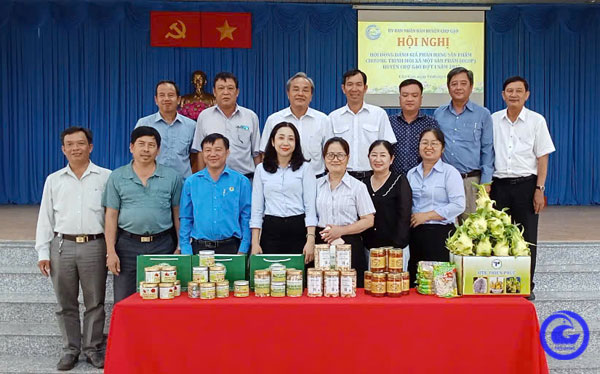 Huyện Chợ Gạo: Công nhận 08 sản phẩm OCOP đạt chuẩn 3 sao