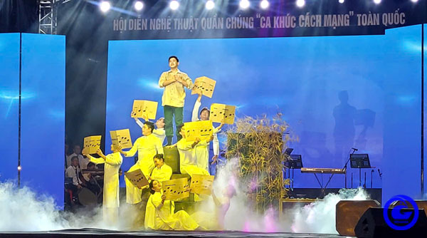 Tiền Giang đạt Huy chương Vàng chương trình Hội diễn Nghệ thuật quần chúng "Ca khúc cách mạng" toàn quốc năm 2025