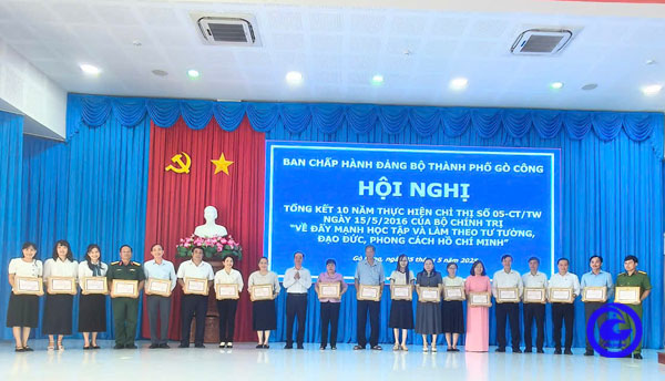 Thành phố Gò Công: Tổng kết 10 năm thực hiện Chỉ thị số 05-CT/TW của Bộ Chính trị về đẩy mạnh học tập và làm theo tư tưởng, đạo đức, phong cách Hồ Chí Minh