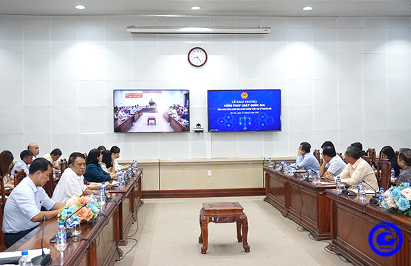 Khai trương Cổng Pháp luật quốc gia