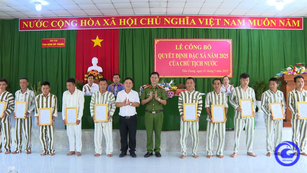 Trại giam Mỹ Phước tổ chức Lễ công bố Quyết định đặc xá năm 2025 của Chủ tịch nước Cộng hòa xã hội chủ nghĩa Việt Nam