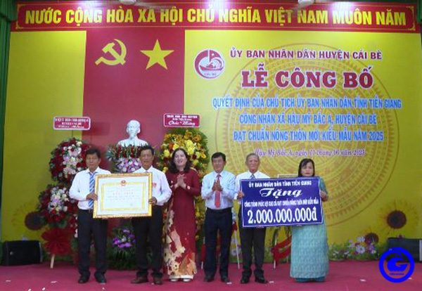 Ra mắt xã nông thôn mới kiểu mẫu Hậu Mỹ Bắc A