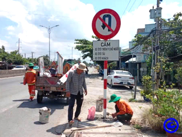 Sửa chữa nền, mặt đường và hoàn thiện hệ thống an toàn giao thông và xử lý đảm bảo an toàn giao thông khu vực trường học tuyến Quốc lộ 1
