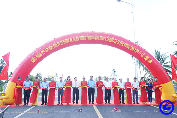 Tiền Giang: Thông xe Đường tỉnh 864 giai đoạn 1 từ Quốc lộ 50 đến Đường tỉnh 877B và cầu Chợ Gạo